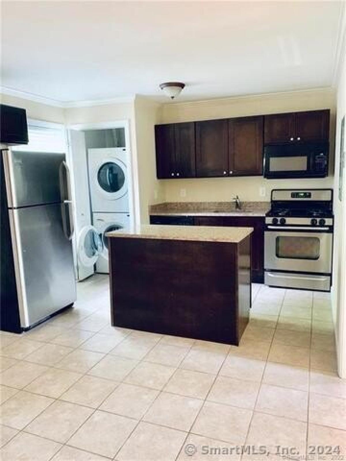 Picture of Home For Rent in Danbury, Connecticut, United States