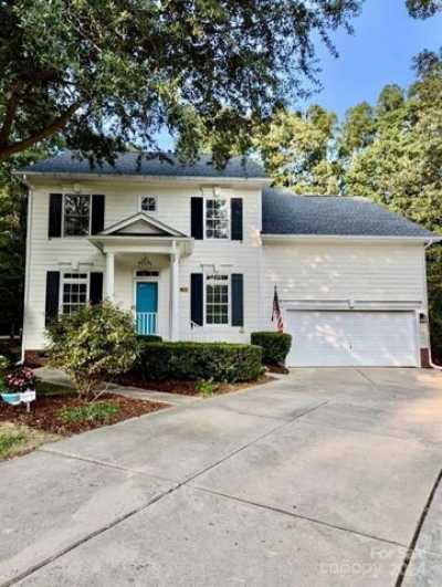 Home For Sale in Huntersville, North Carolina