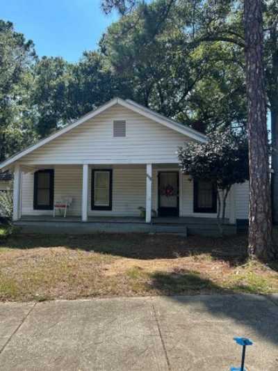 Home For Sale in Dothan, Alabama