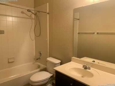 Home For Rent in Live Oak, Texas