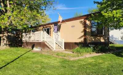 Home For Sale in Sterling Heights, Michigan