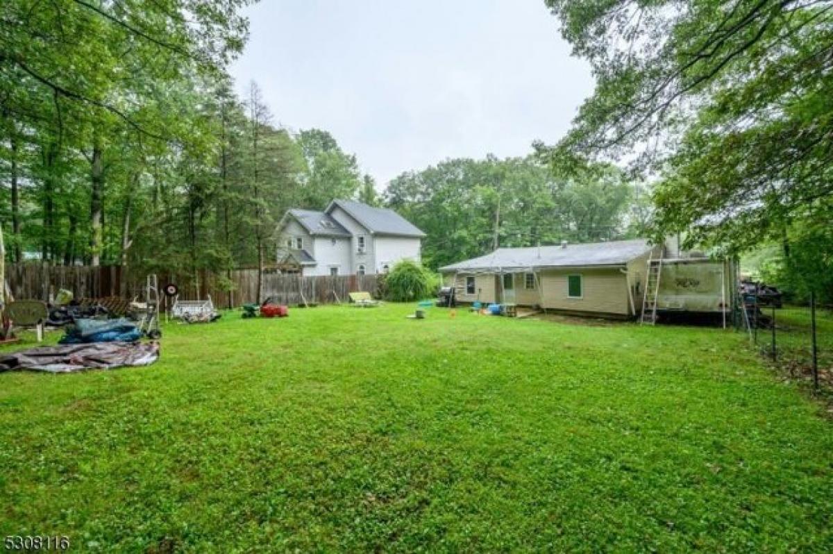 Picture of Home For Sale in Stillwater, New Jersey, United States