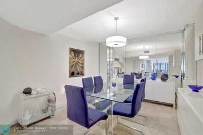 Home For Sale in Hollywood, Florida