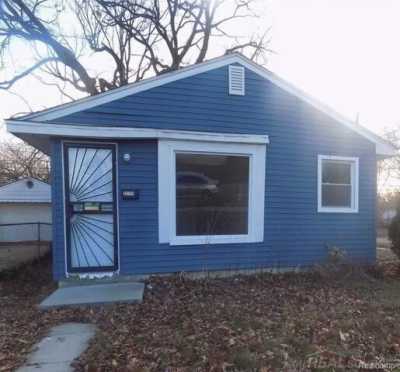 Home For Sale in Inkster, Michigan