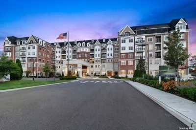 Apartment For Rent in Westbury, New York