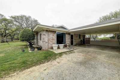 Home For Sale in Bowie, Texas