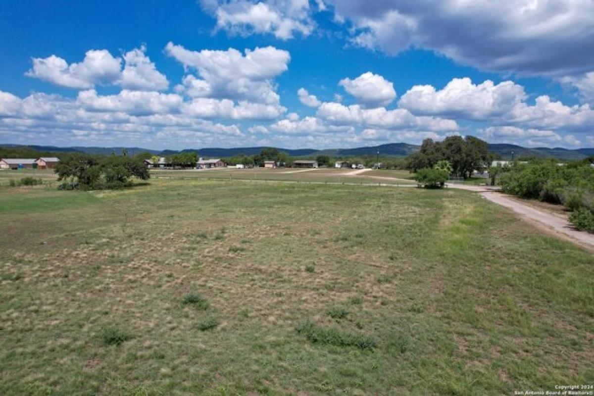 Picture of Residential Land For Sale in Concan, Texas, United States