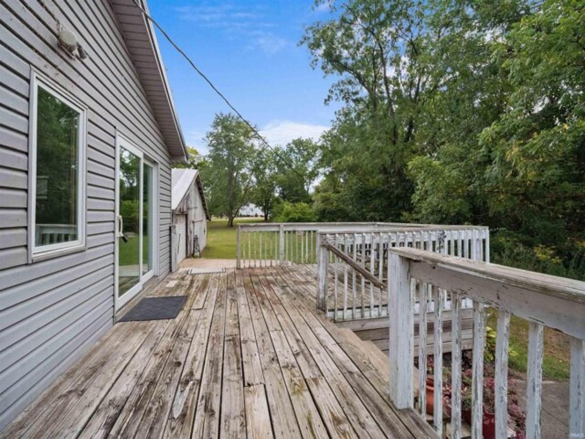 Picture of Home For Sale in Butler, Indiana, United States