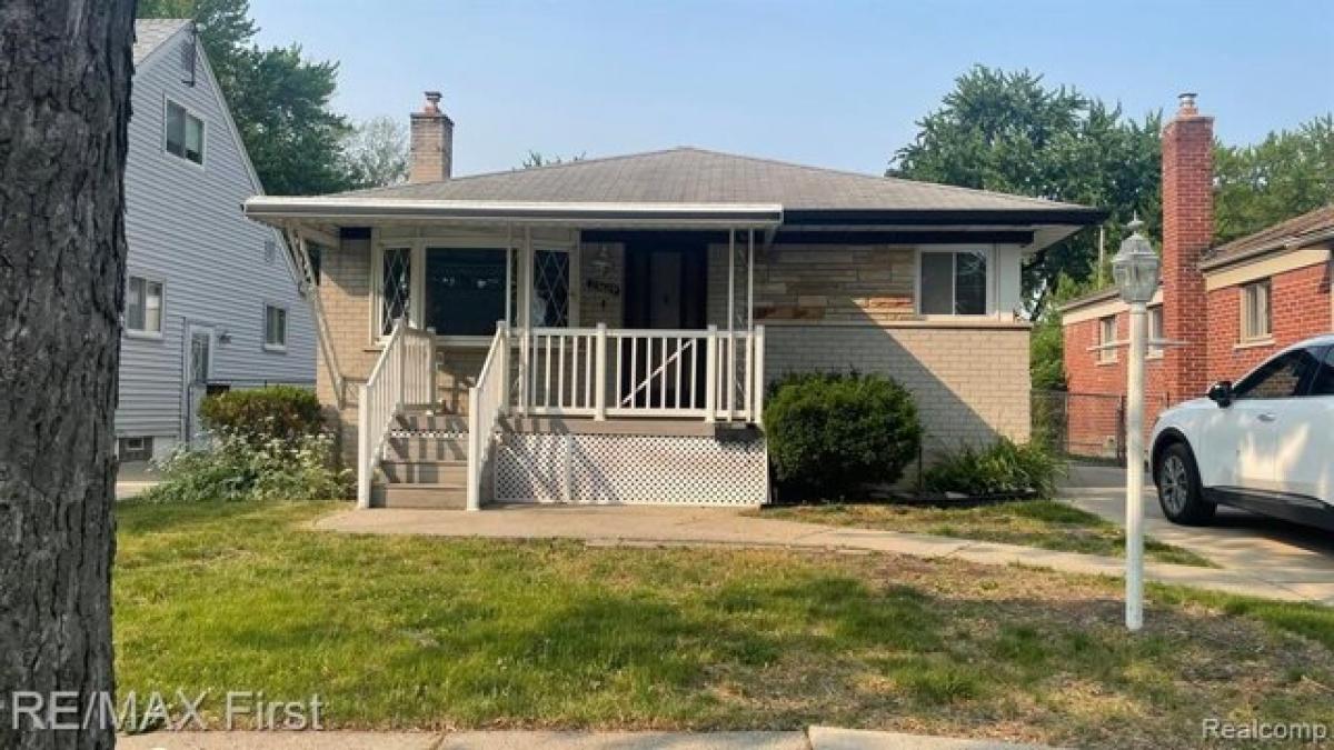 Picture of Home For Rent in Saint Clair Shores, Michigan, United States