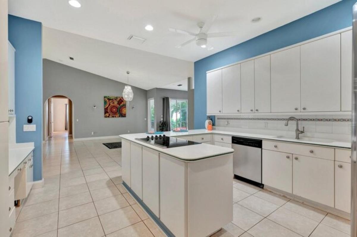 Picture of Home For Sale in Hobe Sound, Florida, United States