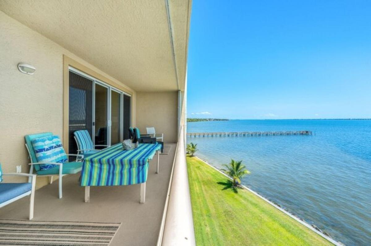 Picture of Home For Sale in Palm Bay, Florida, United States