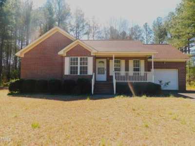 Home For Sale in Creedmoor, North Carolina