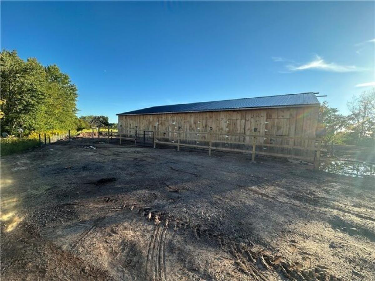 Picture of Home For Sale in Weedsport, New York, United States