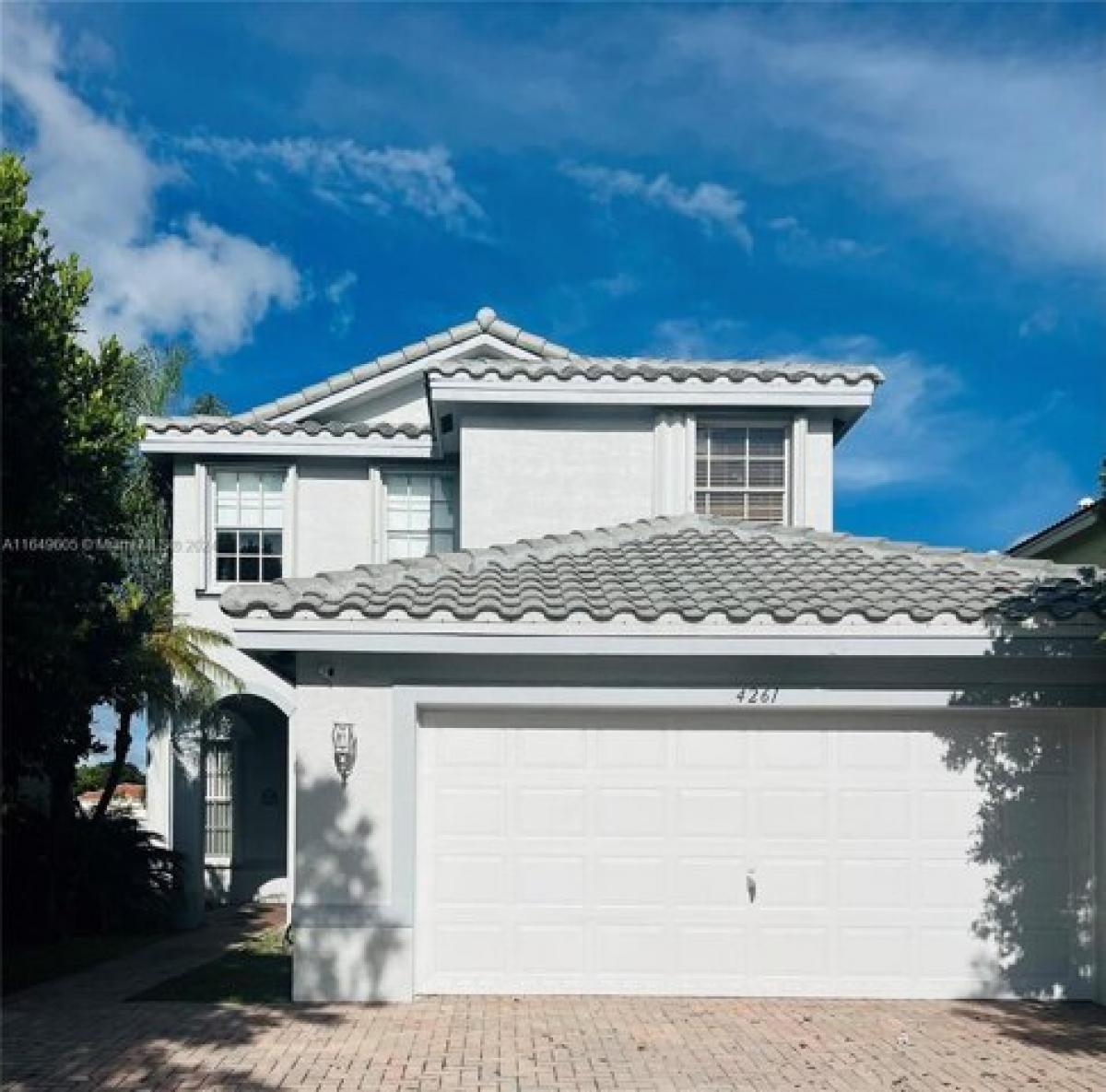 Picture of Home For Sale in Miramar, Florida, United States