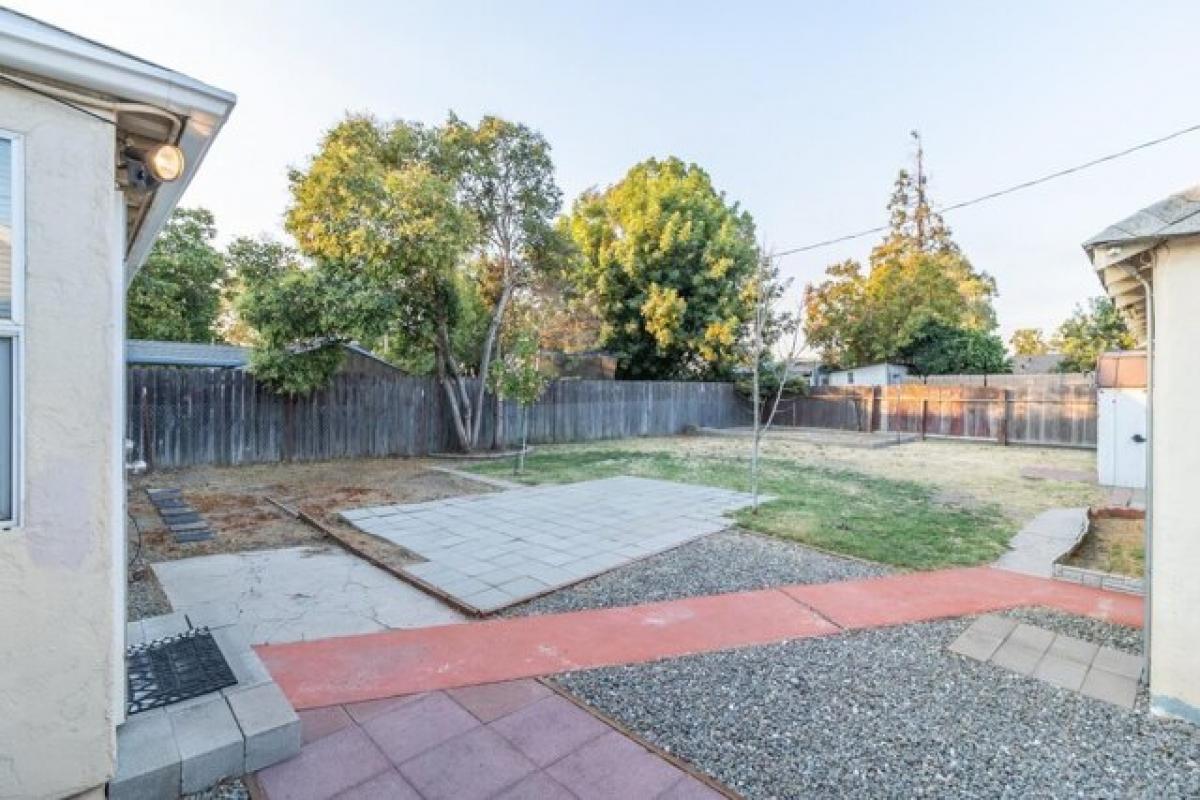 Picture of Home For Sale in Turlock, California, United States