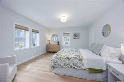 Home For Sale in Sound Beach, New York