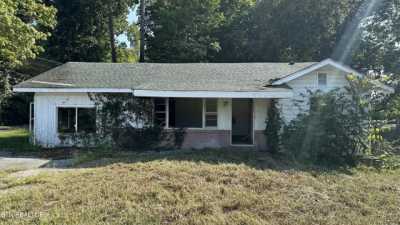 Home For Sale in Seymour, Tennessee