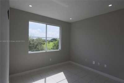 Home For Rent in Hialeah, Florida