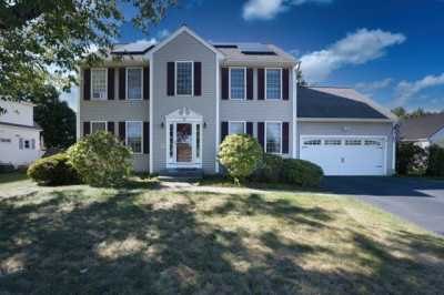 Home For Sale in Nashua, New Hampshire