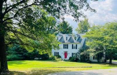 Home For Sale in Glen Gardner, New Jersey