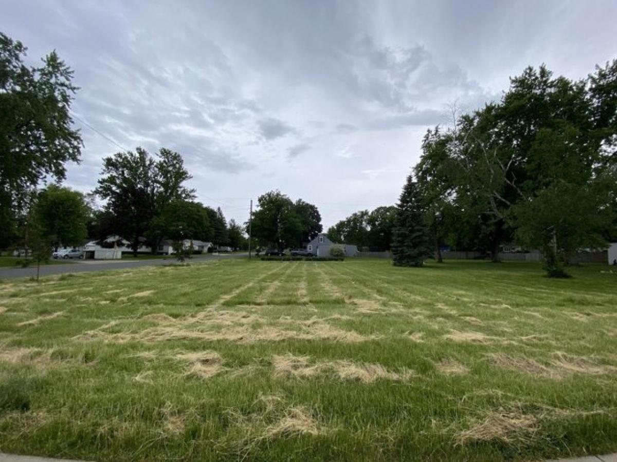 Picture of Residential Land For Sale in Delavan, Wisconsin, United States