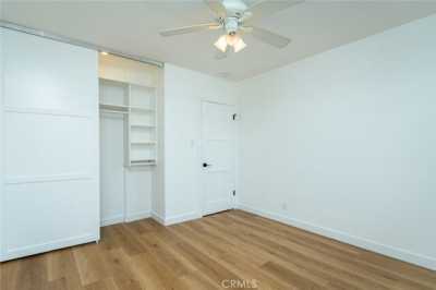 Apartment For Rent in Burbank, California