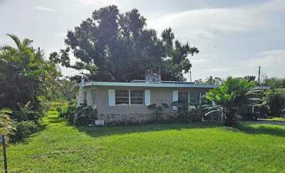 Home For Sale in Punta Gorda, Florida