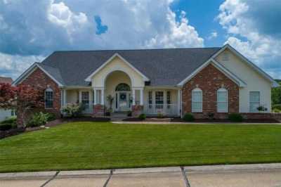 Home For Sale in Eureka, Missouri