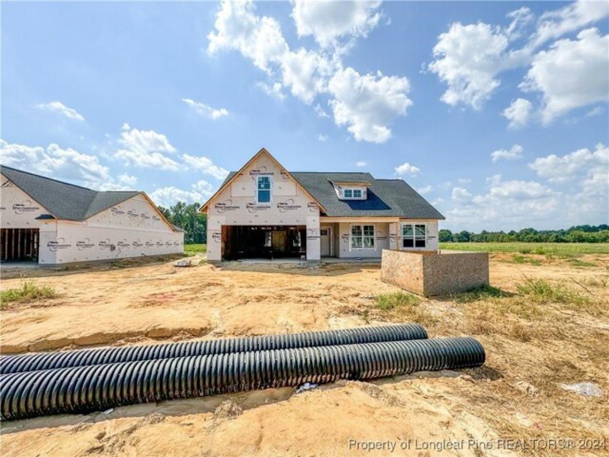 Picture of Home For Sale in Parkton, North Carolina, United States