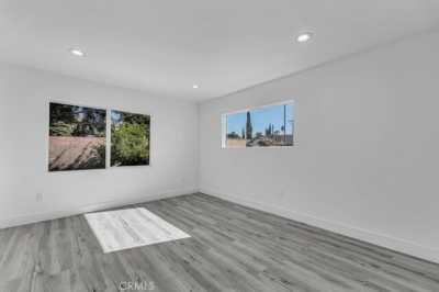 Home For Sale in Northridge, California