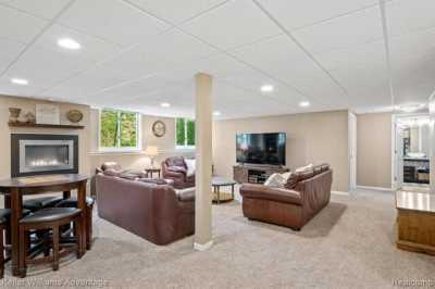 Home For Sale in Commerce Township, Michigan