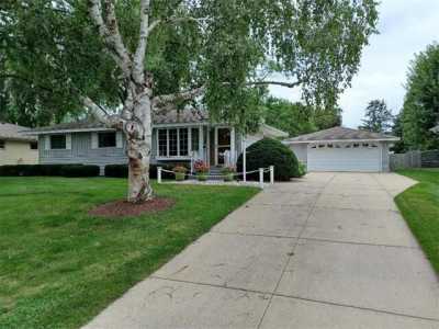 Home For Sale in Bloomington, Minnesota