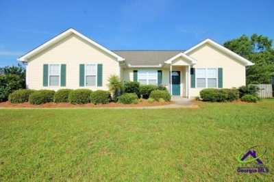 Home For Rent in Perry, Georgia