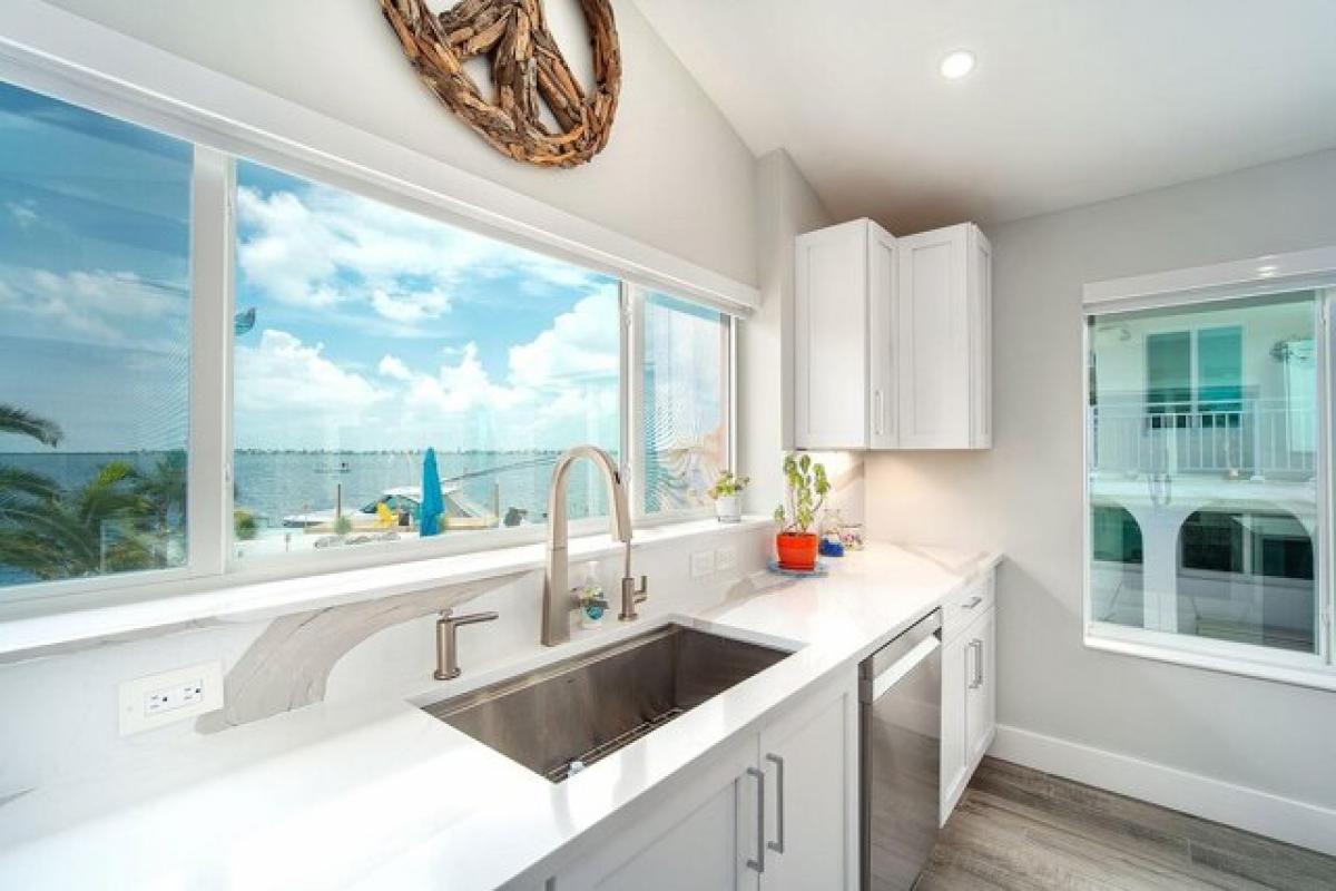 Picture of Home For Sale in Big Pine Key, Florida, United States