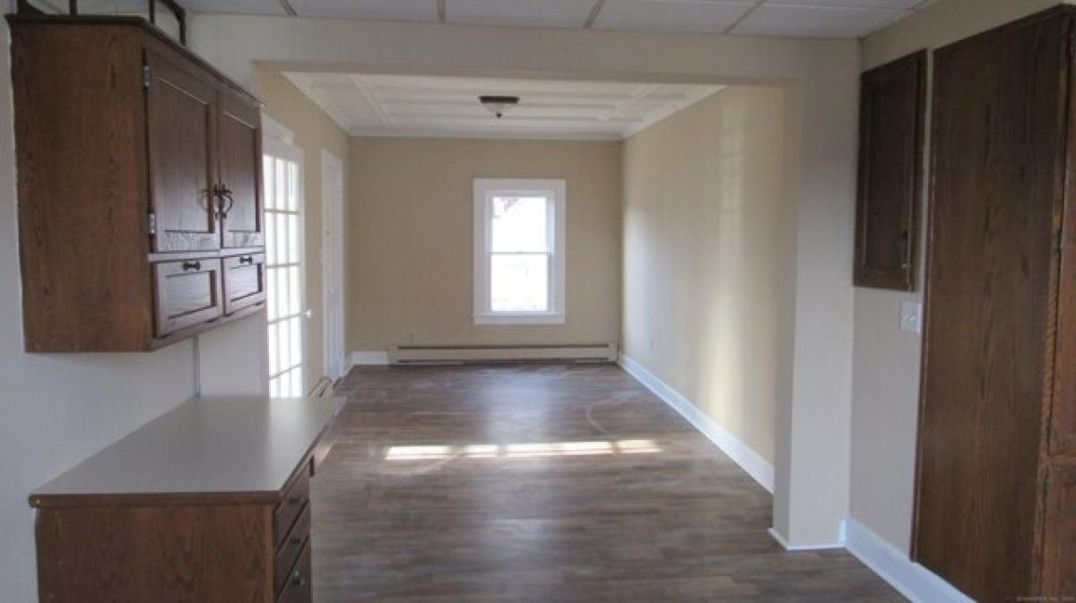 Picture of Apartment For Rent in Torrington, Connecticut, United States