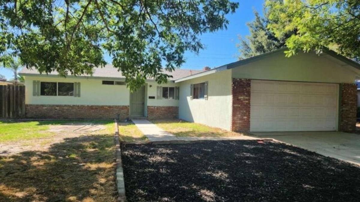 Picture of Home For Sale in Modesto, California, United States