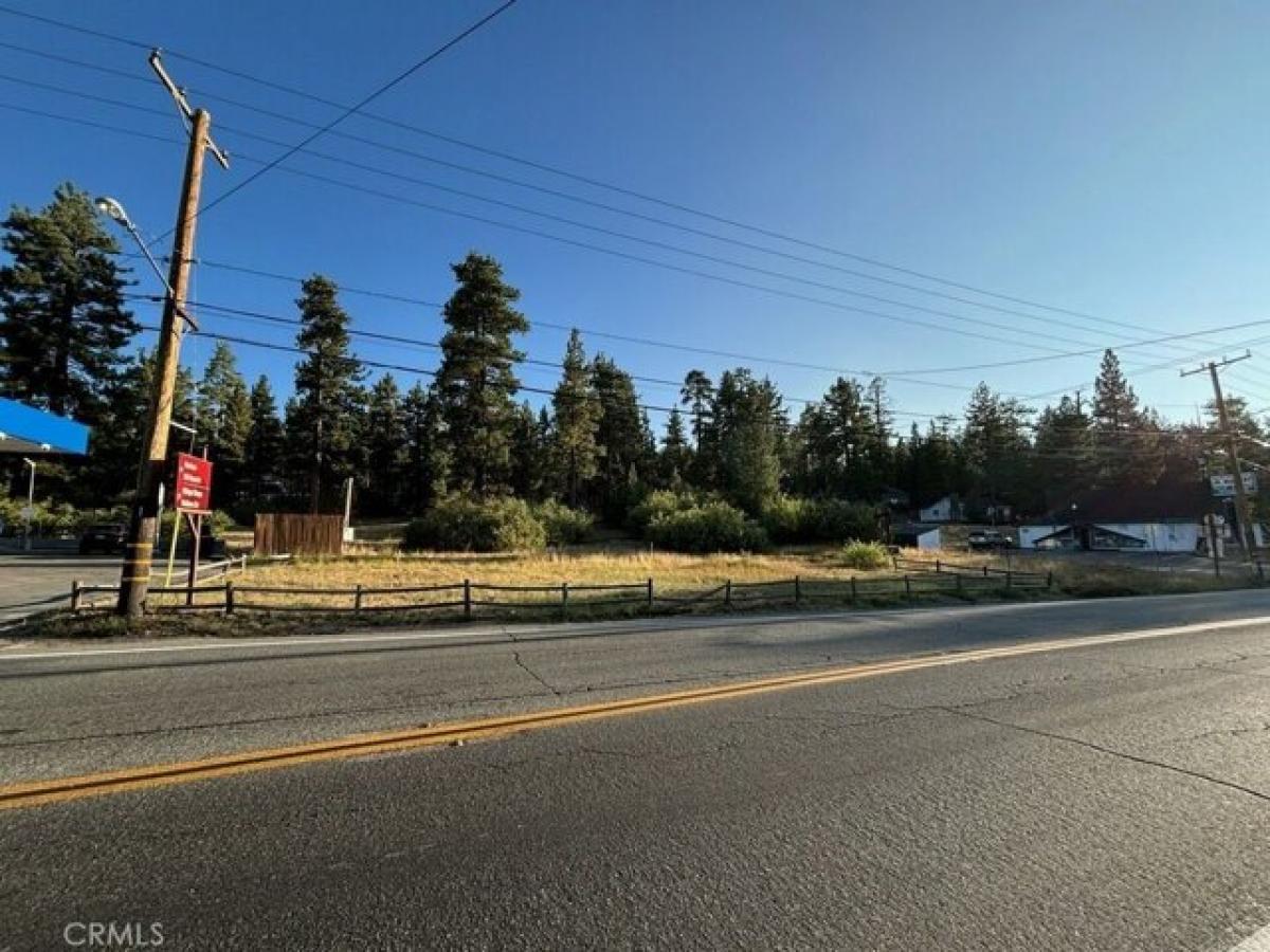 Picture of Residential Land For Sale in Big Bear Lake, California, United States