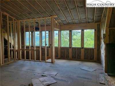 Home For Sale in Banner Elk, North Carolina