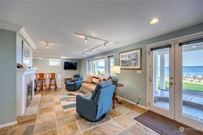 Home For Sale in Poulsbo, Washington