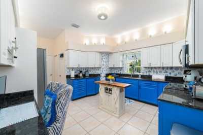 Home For Sale in Vero Beach, Florida