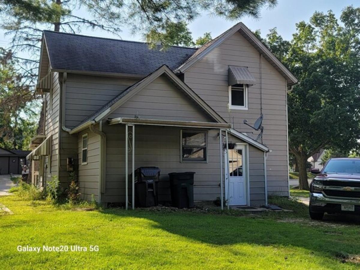 Picture of Home For Sale in East Troy, Wisconsin, United States