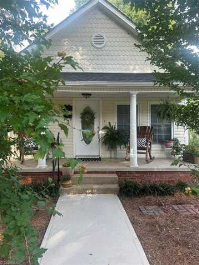 Home For Sale in Concord, North Carolina