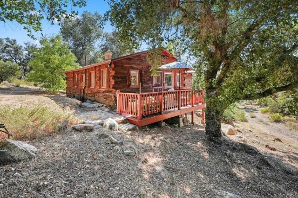 Picture of Home For Sale in Pine Valley, California, United States