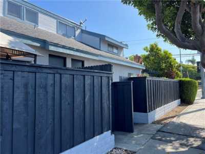 Home For Sale in Huntington Beach, California