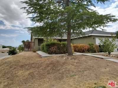 Home For Sale in Rosamond, California