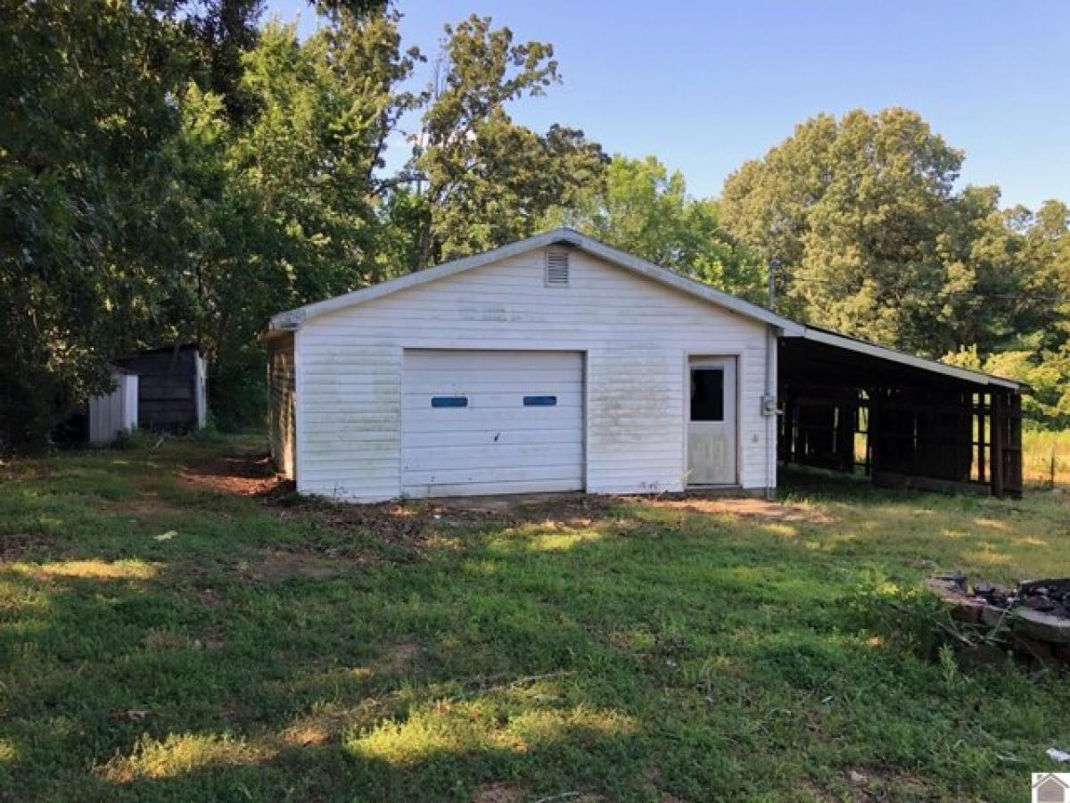 Picture of Home For Sale in Wingo, Kentucky, United States