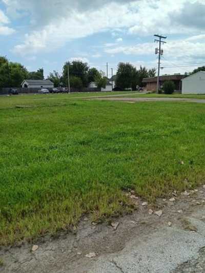 Residential Land For Sale in Fowlerville, Michigan