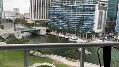 Apartment For Rent in Miami, Florida