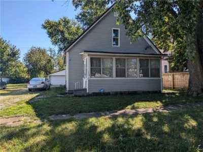 Home For Sale in Paris, Illinois