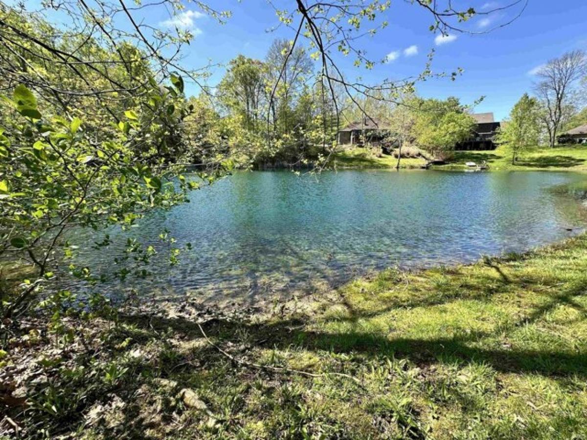 Picture of Residential Land For Sale in Martinsville, Indiana, United States